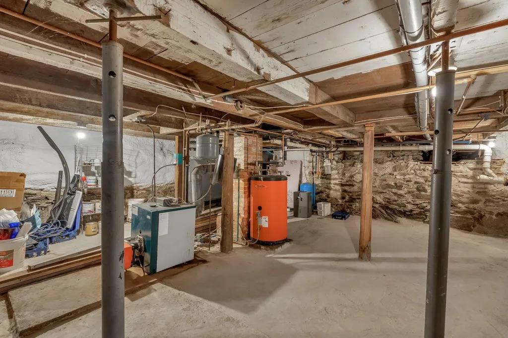 375 River Road Orrington ME 04474