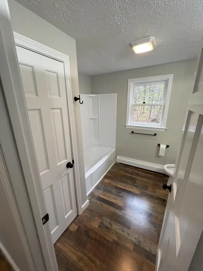 669 New Dam Road Waterboro ME 04061