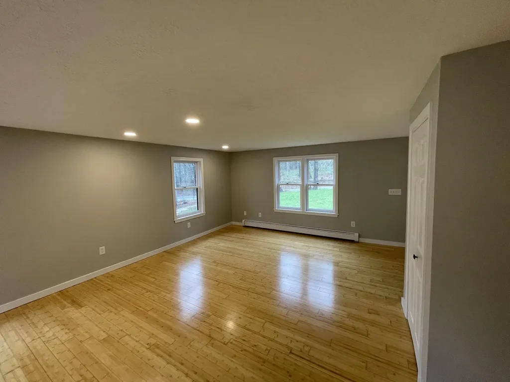 669 New Dam Road Waterboro ME 04061