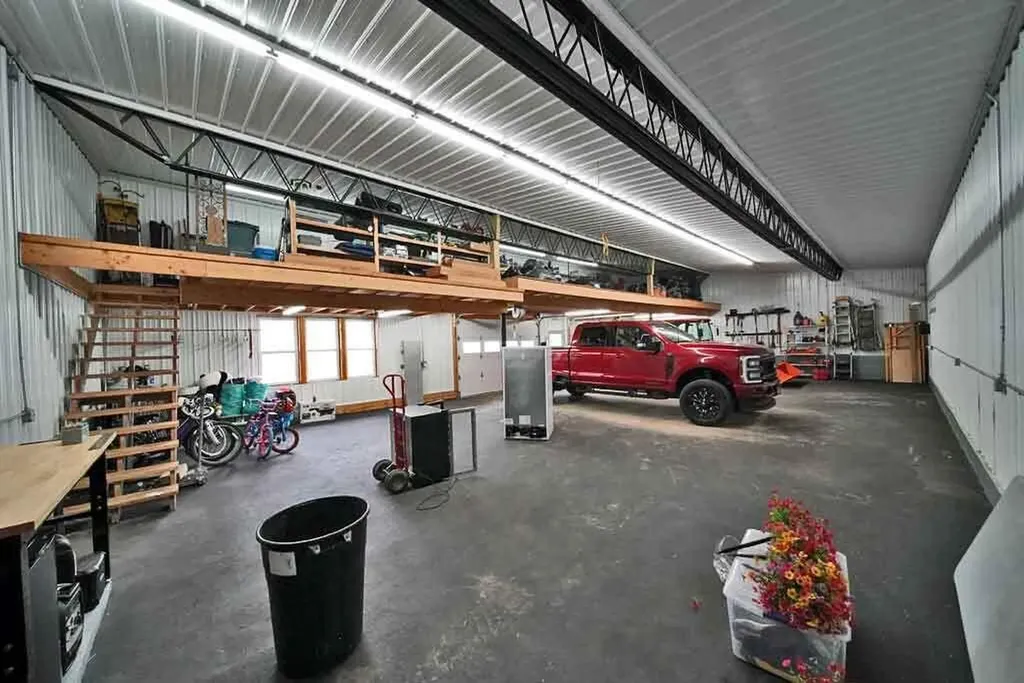 7 Lane Avenue Houlton ME 04730