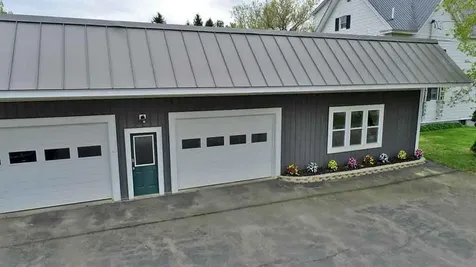 7 Lane Avenue Houlton ME 04730