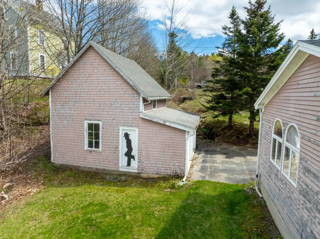 4 Elliot Street Machias ME 04654