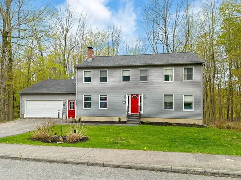 34 Wildwood Road Augusta ME 04330