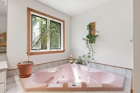 108 Bradley Street Saco ME 04072
