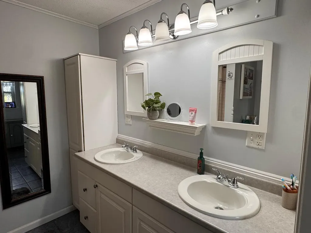 27 Reach Road Presque Isle ME 04769
