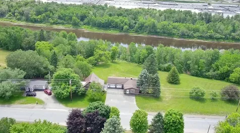 27 Reach Road Presque Isle ME 04769