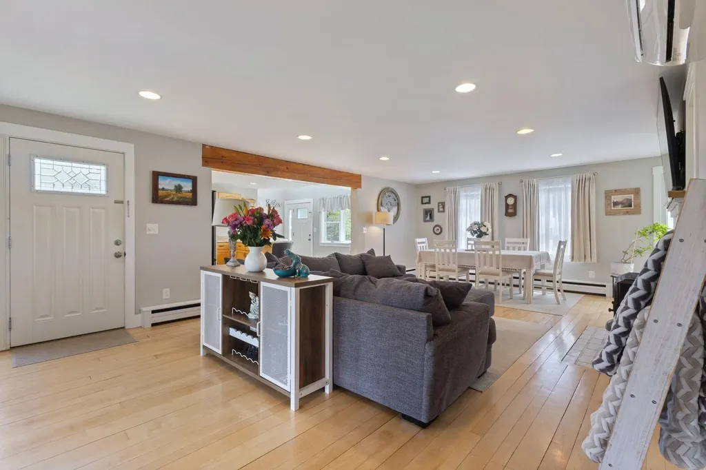 158 Jackson Road Poland ME 04274
