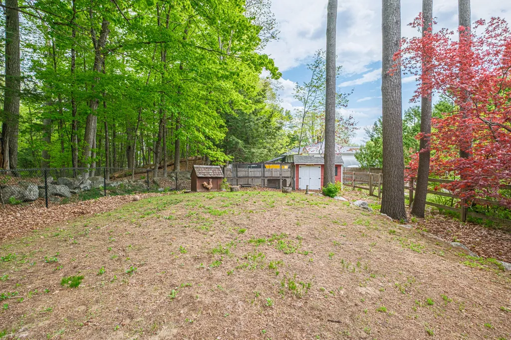 17 Packard Avenue Norway ME 04268