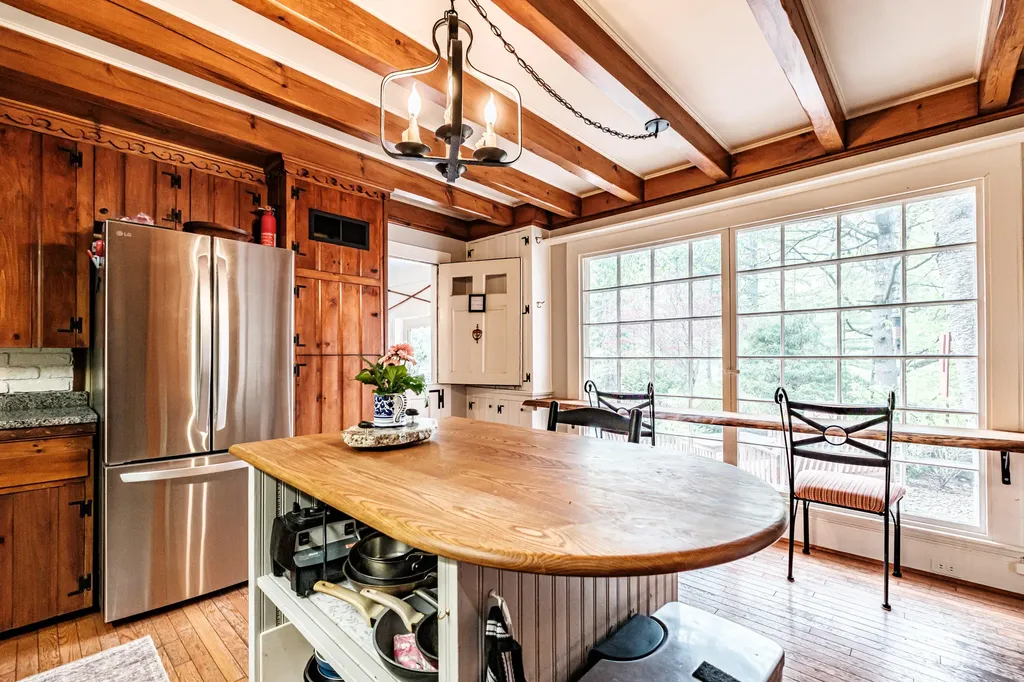 17 Packard Avenue Norway ME 04268