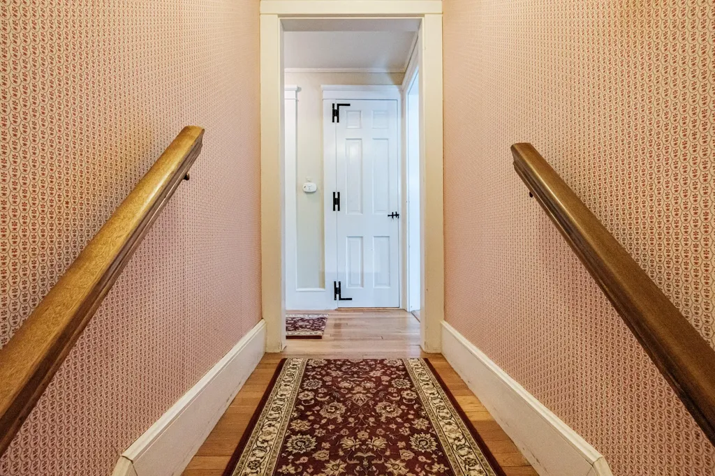17 Packard Avenue Norway ME 04268