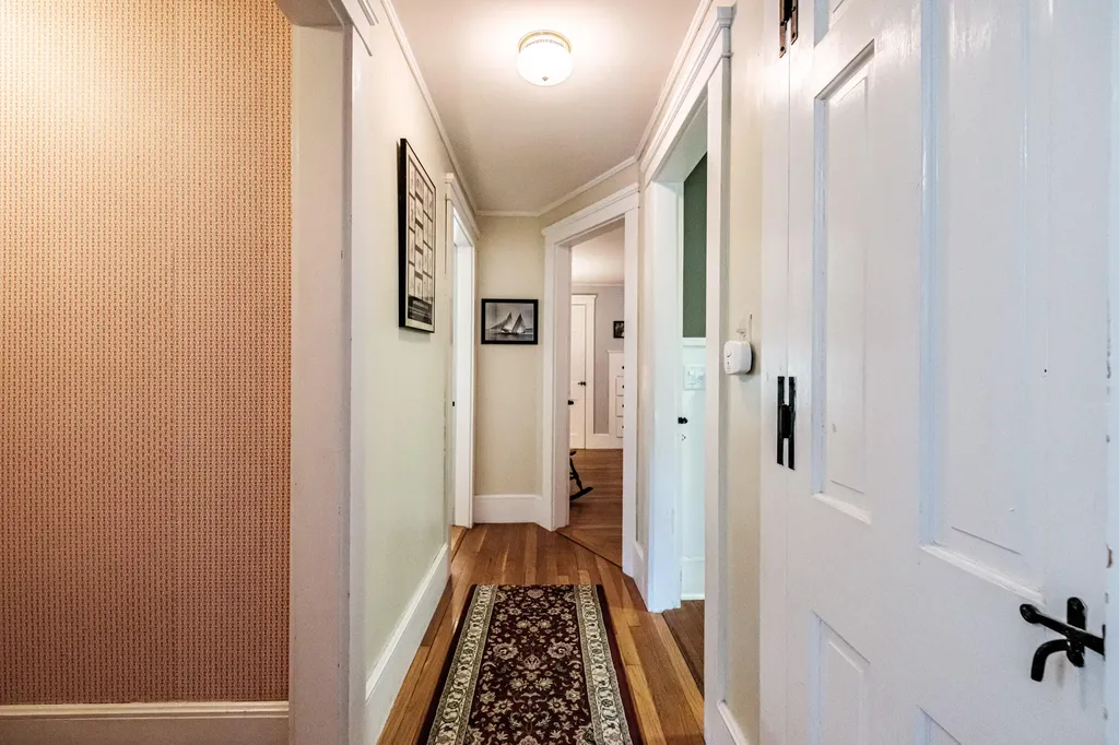 17 Packard Avenue Norway ME 04268