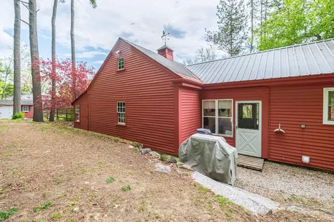 17 Packard Avenue Norway ME 04268