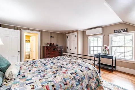 17 Packard Avenue Norway ME 04268