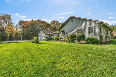 2416 Kennebec Road Newburgh ME 04444