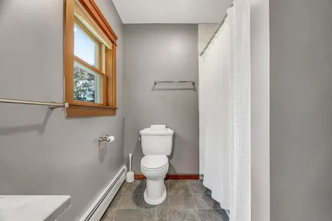 2416 Kennebec Road Newburgh ME 04444