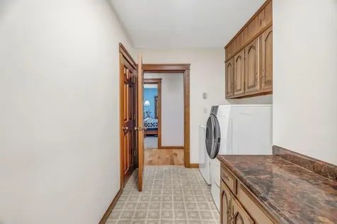 2416 Kennebec Road Newburgh ME 04444