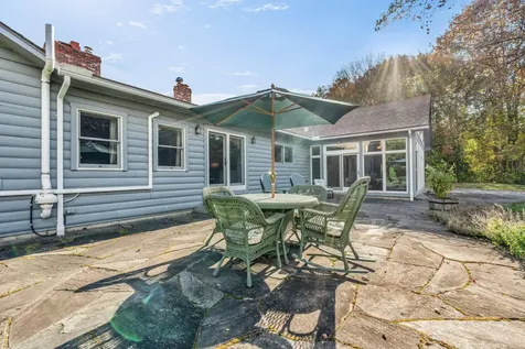2416 Kennebec Road Newburgh ME 04444