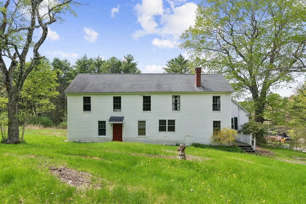 105 Hillside Road Brunswick ME 04011