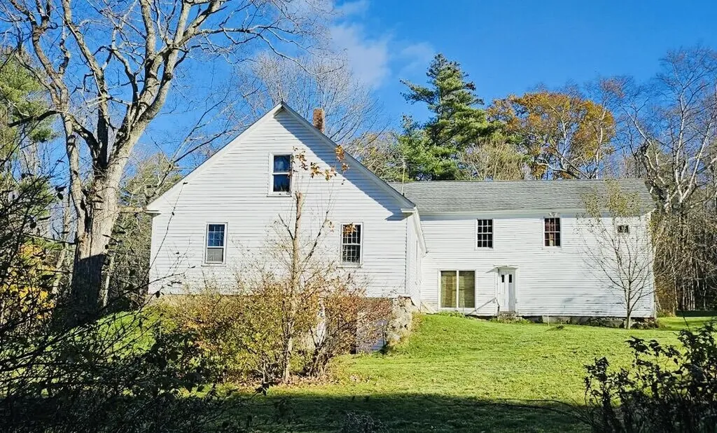 105 Hillside Road Brunswick ME 04011