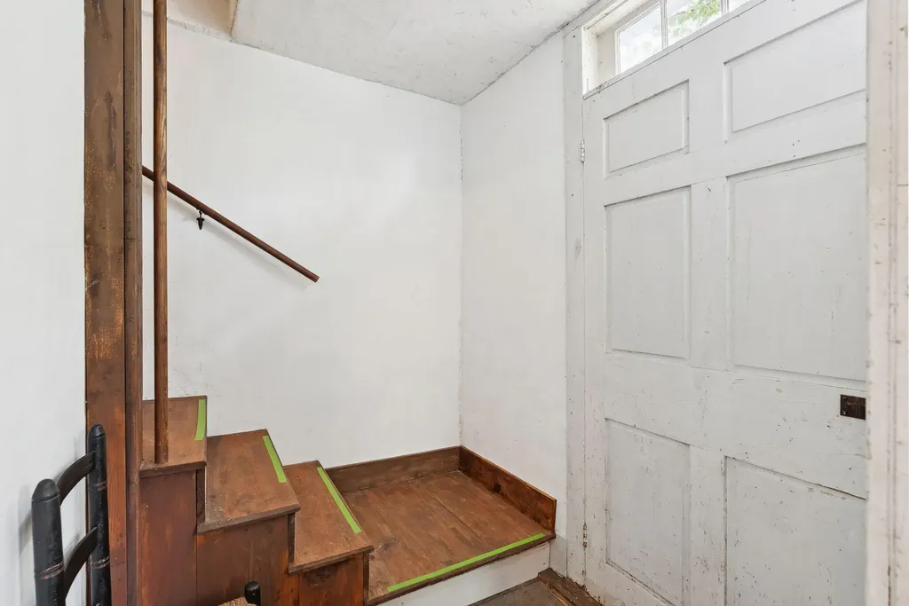 105 Hillside Road Brunswick ME 04011
