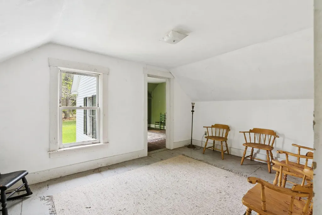 105 Hillside Road Brunswick ME 04011