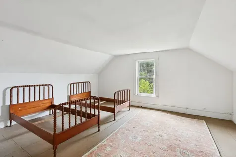 105 Hillside Road Brunswick ME 04011