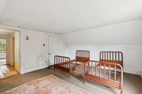 105 Hillside Road Brunswick ME 04011