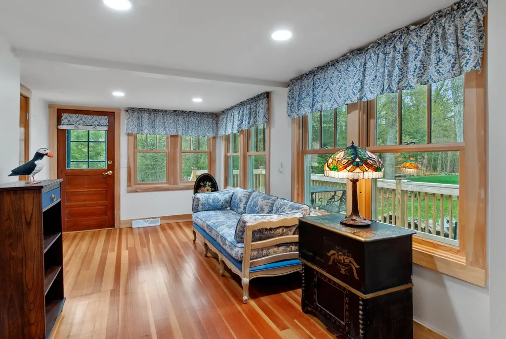 86 Basin Road Windham ME 04062