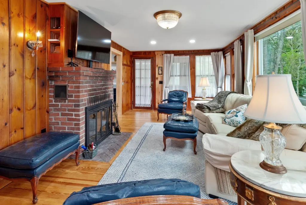 86 Basin Road Windham ME 04062