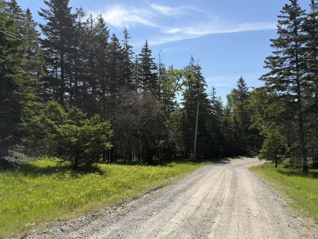 18 Jericho Bay Road Swans Island ME 04685
