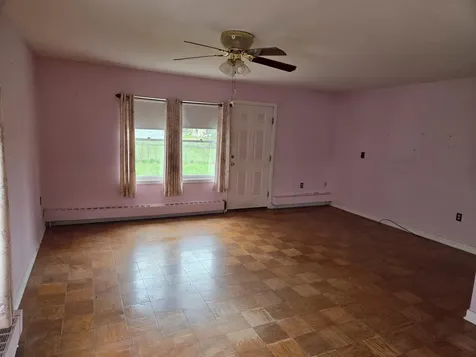 10 Maxwell Lane Bangor ME 04401