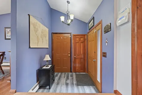 704 W Auburn Road Auburn ME 04210