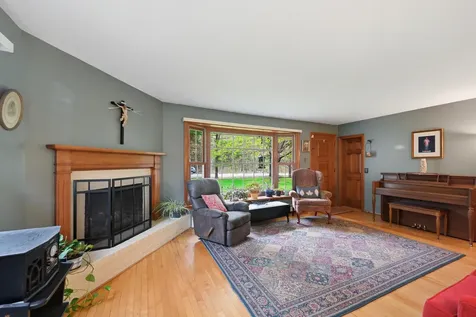 704 W Auburn Road Auburn ME 04210