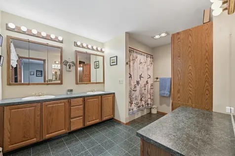 704 W Auburn Road Auburn ME 04210