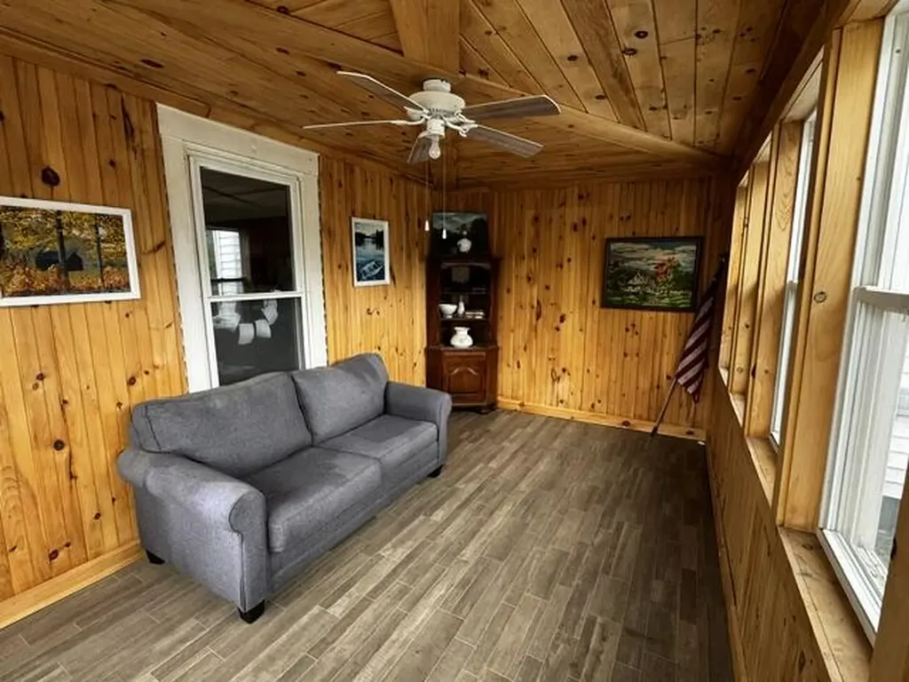 21 South Street Skowhegan ME 04976