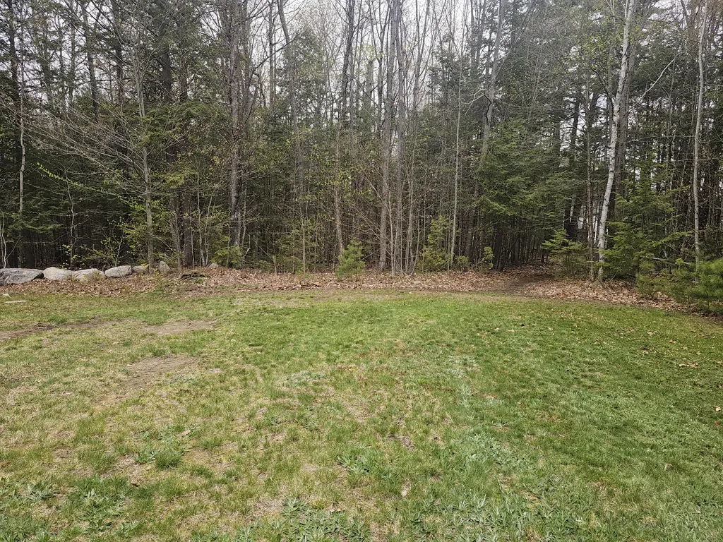 23 Macdonald Road Waterford ME 04088
