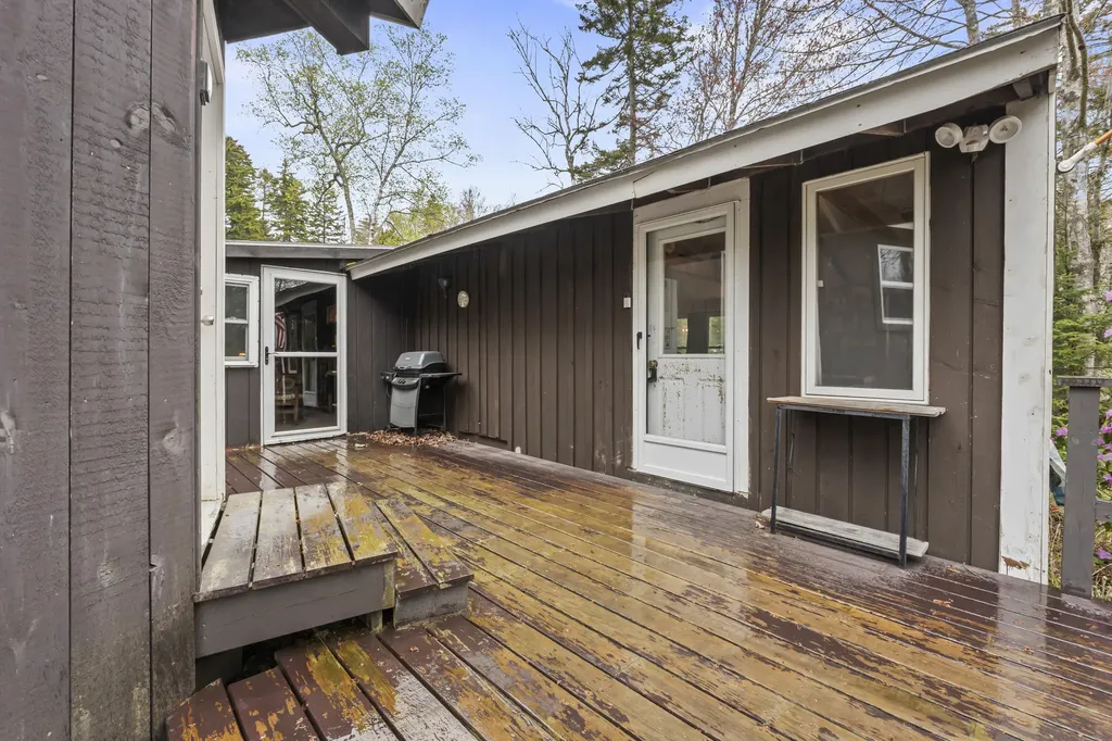 28 & 36 Ledgemere Road Harpswell ME 04066