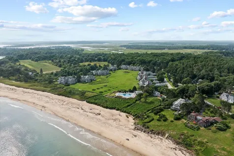 6 Atlantic Drive Scarborough ME 04074