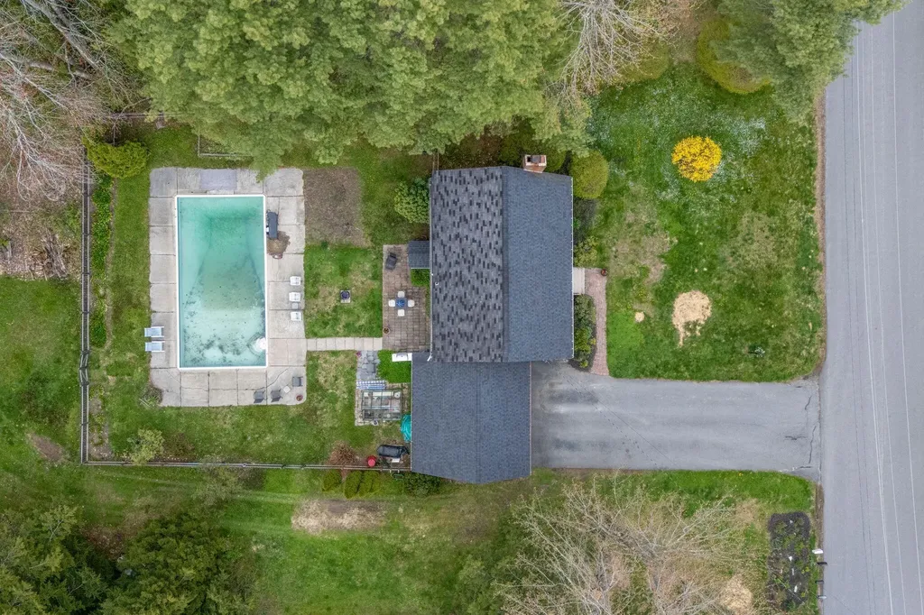 3 Brookside Drive Cumberland ME 04021
