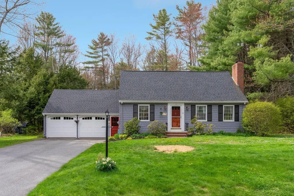 3 Brookside Drive Cumberland ME 04021