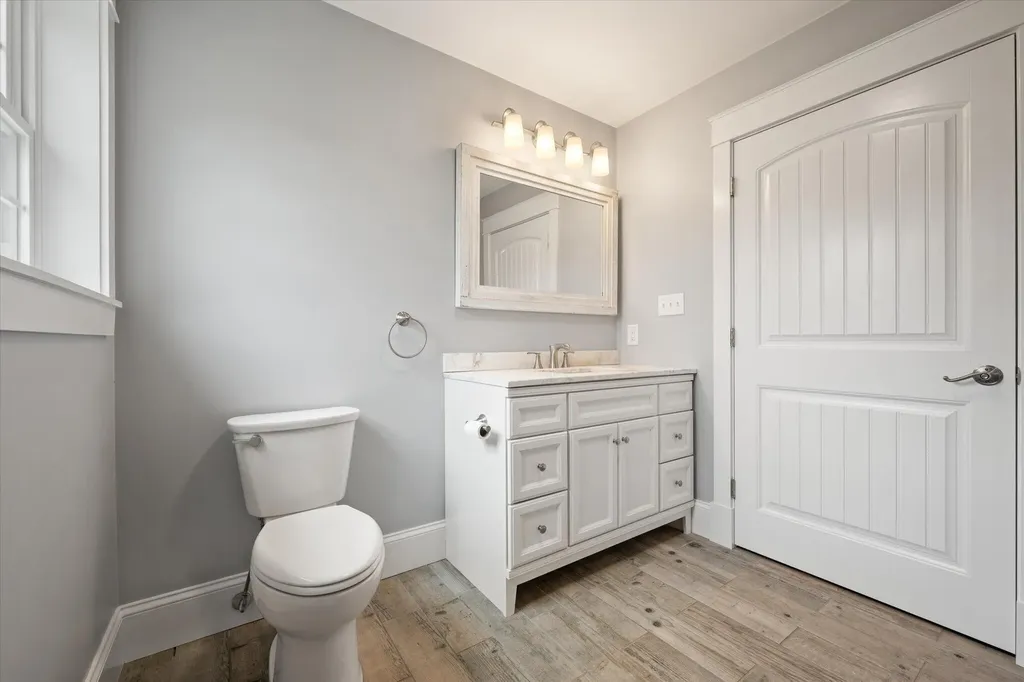 754 River Road Orrington ME 04474