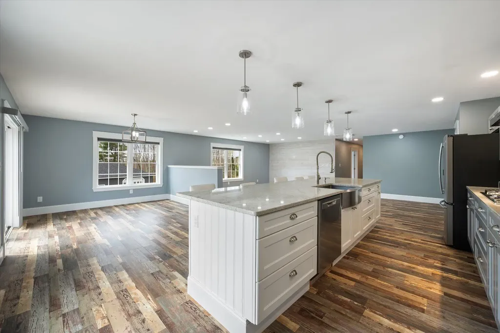 754 River Road Orrington ME 04474