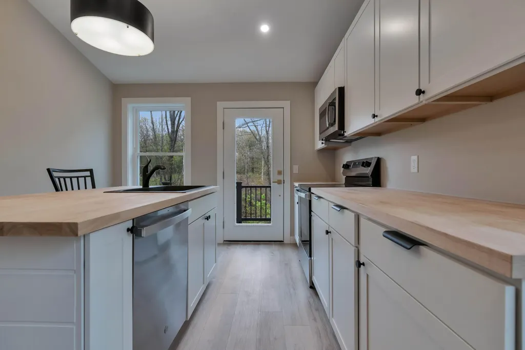 20 Bougie Lane Sanford ME 04073