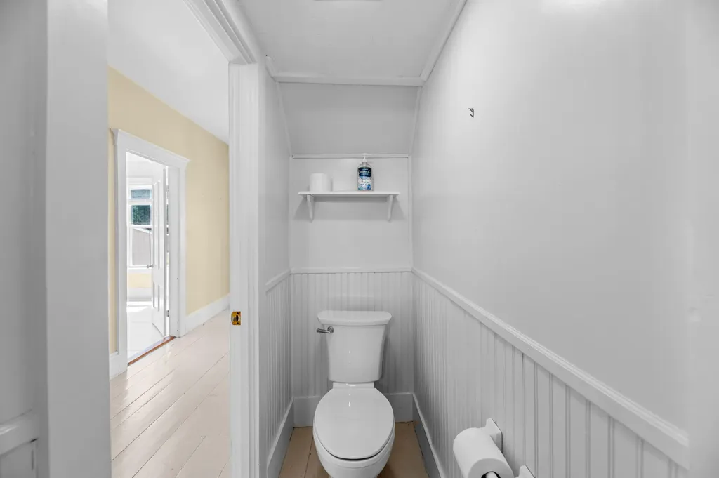 56 Lincoln Avenue Gardiner ME 04345