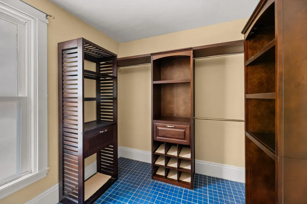 56 Lincoln Avenue Gardiner ME 04345