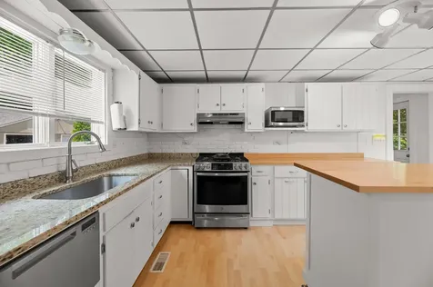 56 Lincoln Avenue Gardiner ME 04345