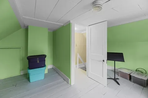 56 Lincoln Avenue Gardiner ME 04345