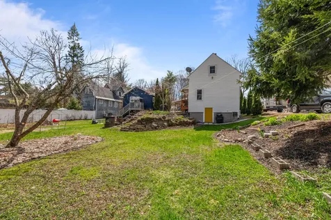 56 Lincoln Avenue Gardiner ME 04345