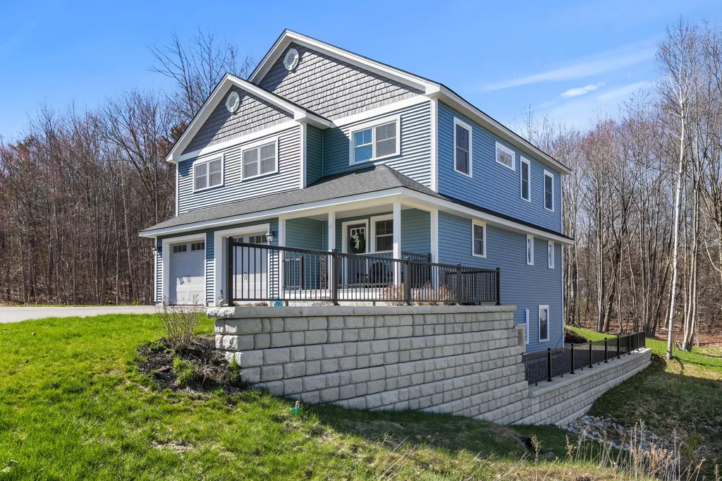 17 Village View Lane North Yarmouth ME 04097