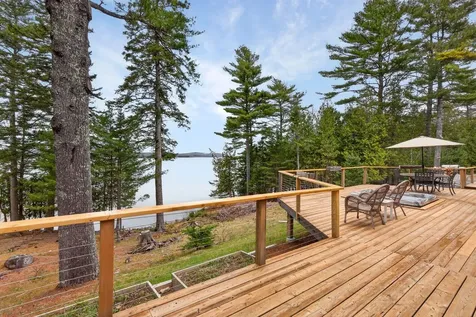 24 Split Rock Way Penobscot ME 04476